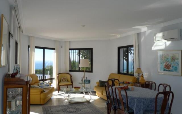 Ladera del Mar