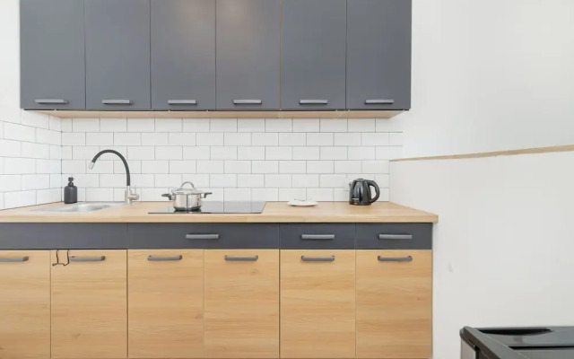 Bright Apartment Gdynia for 4 by Renters