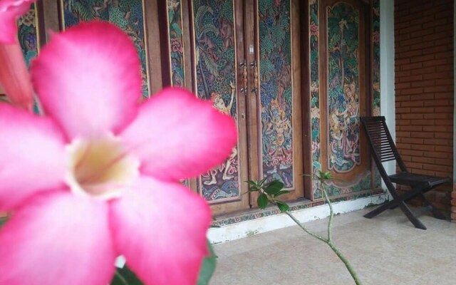 Tri Hita Karana House