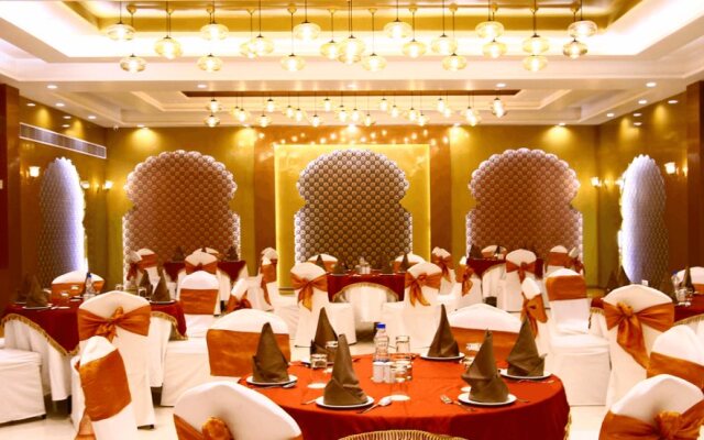 Usha Kiran Palace Hotel & Towers