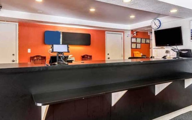 Motel 6 Cleveland East Macedonia