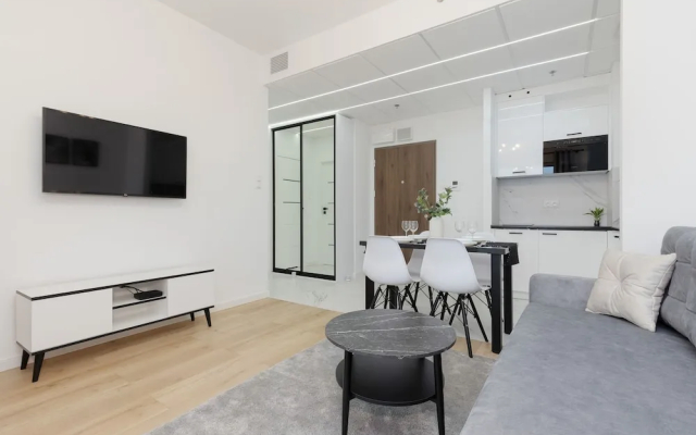 Apartment for Remote Work by Renters