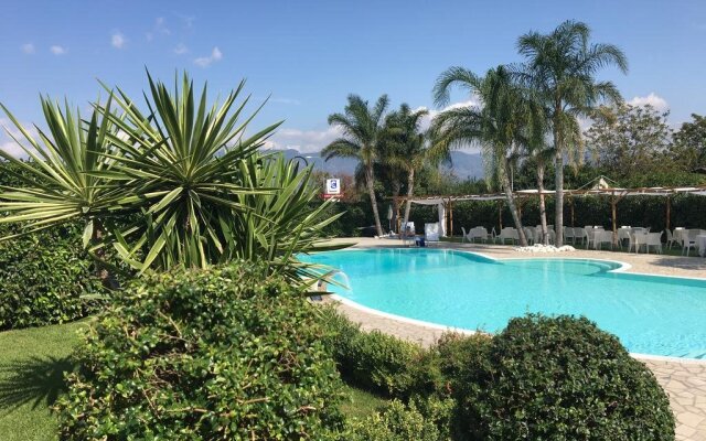 Hotel Degli Amici