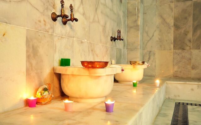 Egeria Park Hotel