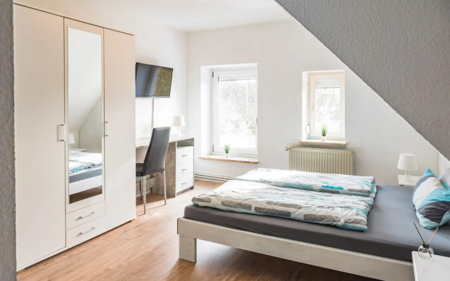 Lilie-Inn Boardinghouse