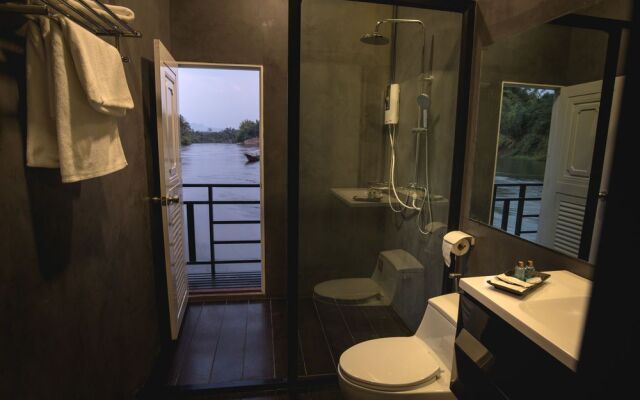 Kwai Tara Riverside Villas