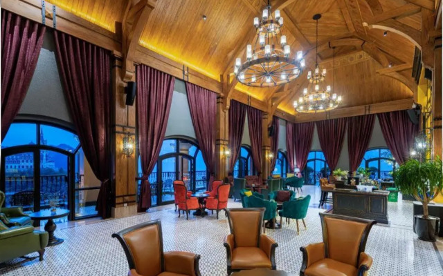 Gia Le Hotel