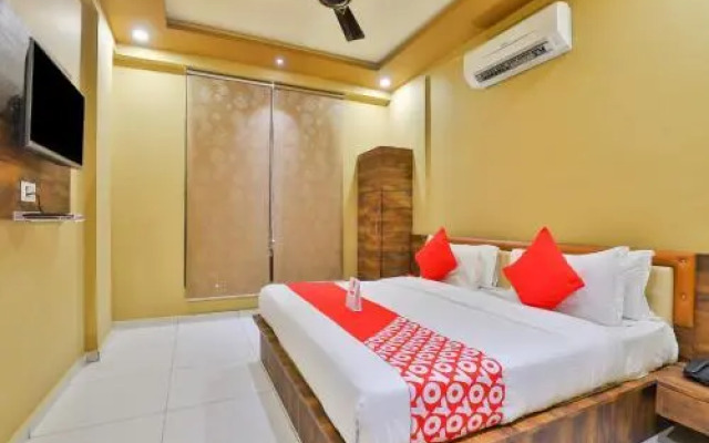 Somchandra Hotel By OYO Rooms