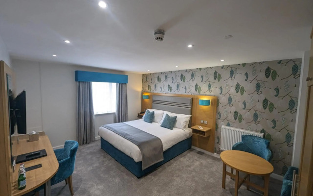 Briar Court Hotel