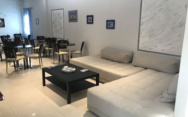 Hermes Hotel