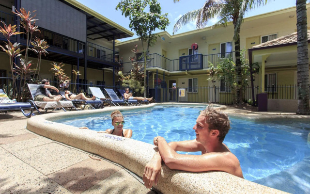 YHA Cairns Central