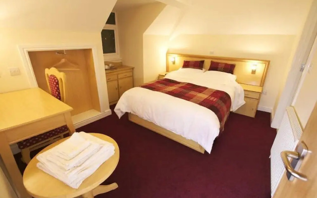 Gateway Hotel