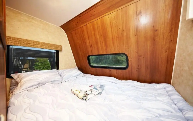 Sunshine Caravan