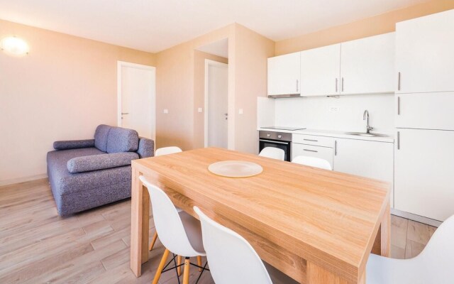 Nice Home in Povljana With Wifi and 2 Bedrooms