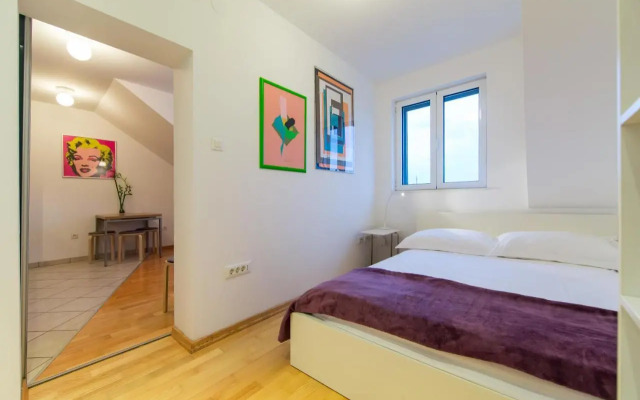 Miss. Monroe Apartment