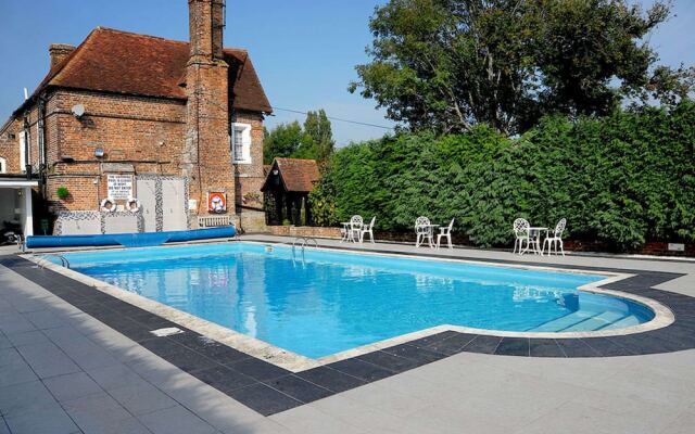 The Boship Lions Farm Hotel
