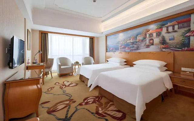 Vienna International Hotel (Hangzhou Xiaoshan Yaqian Subway Station)