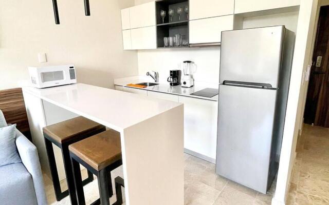 Fresh and Stylish Studio Aldea Zama rooftop pool Mya 109