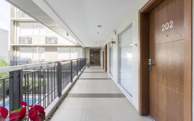 88 Courtyard Hotel