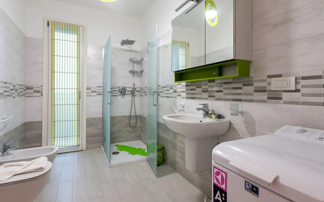 Fiera Milano Flat with Garage