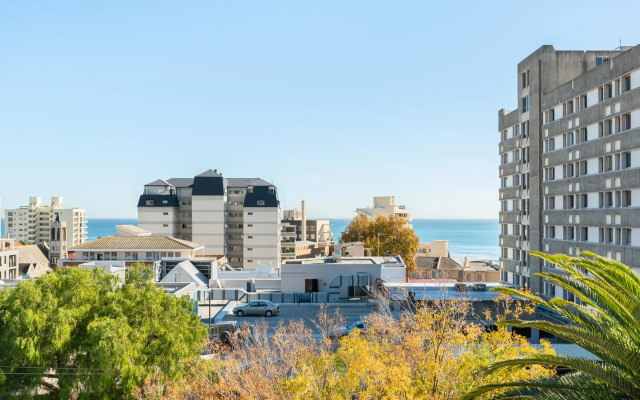 Montclair Apartments