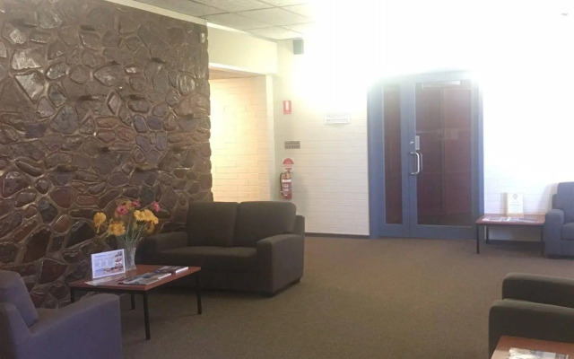 Opal Inn Hotel Motel