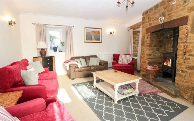 Stone Wheel Cottage