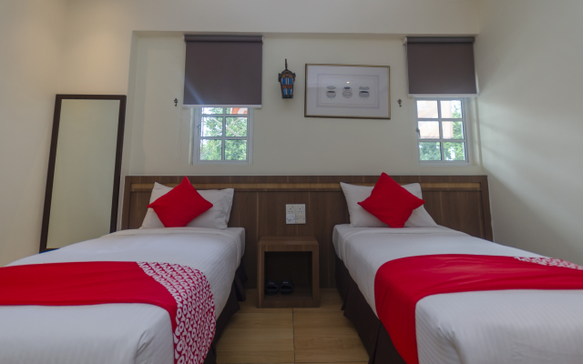 Super OYO 596 The Vintage Hotel