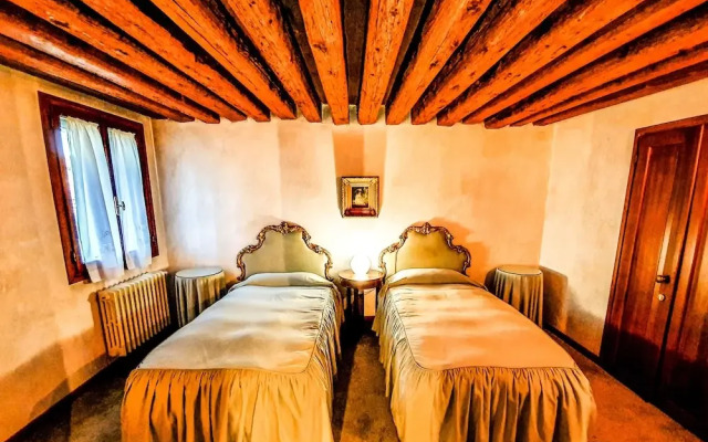 Villa Foscolo - Luxury Rooms & Apartments