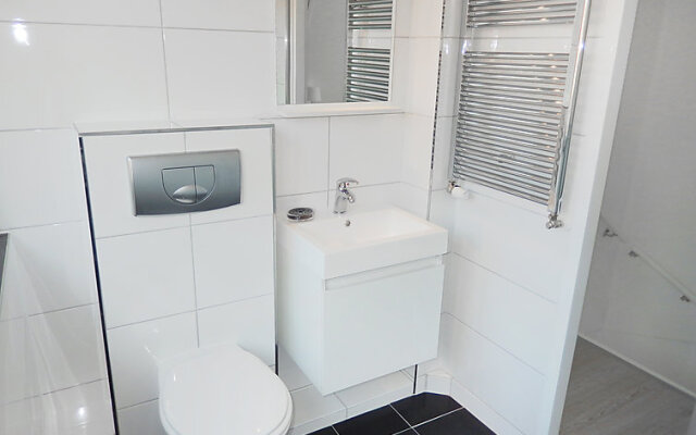 De Witte Raaf Holiday Rentals
