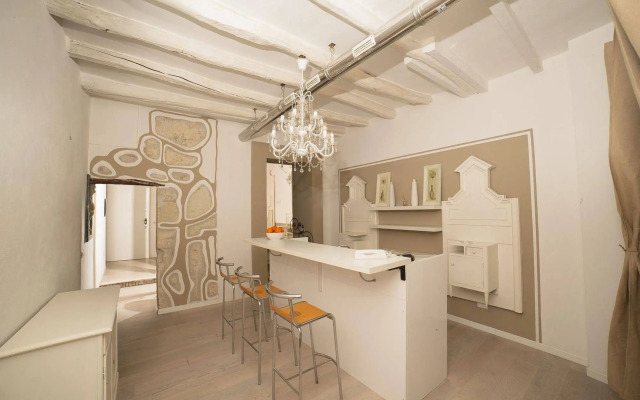Oisife Apartment