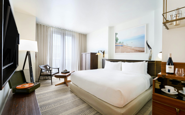 Halcyon, a hotel in Cherry Creek, Denver
