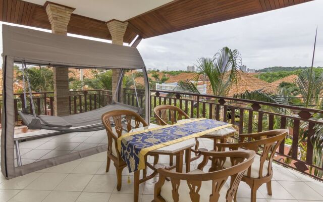 Nowhere Villa Uranus