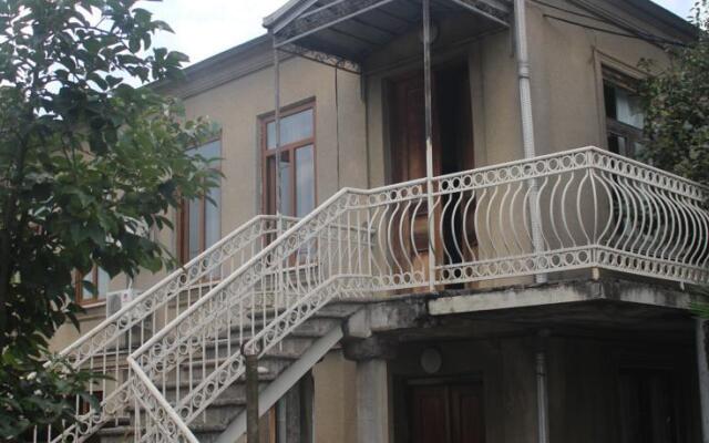 Guest House Rustaveli 38