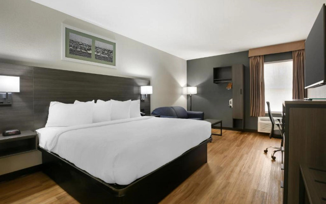 Best Western Mystic Hotel