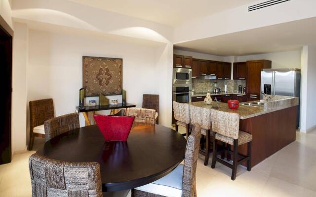 Puerta Cortes Residences