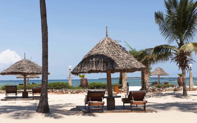 Kunduchi Beach Hotel & Resort