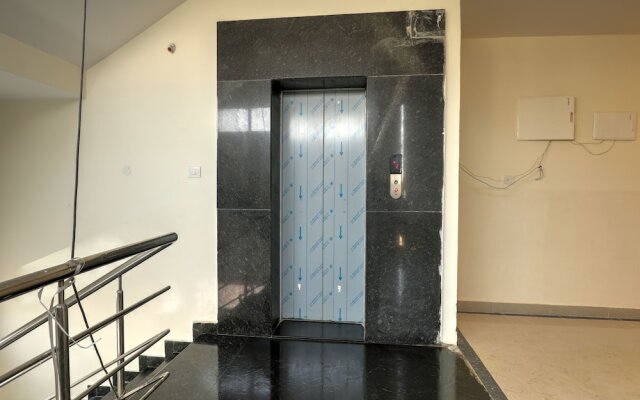 Hotel Saharsh Grand By OYO Rooms