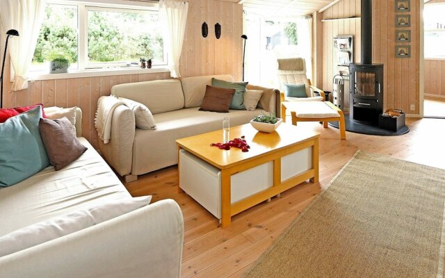 Lavish Holiday Home in Lolland With Whirlpool