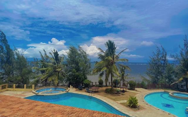 Ishara Beachfront Homes And Suites