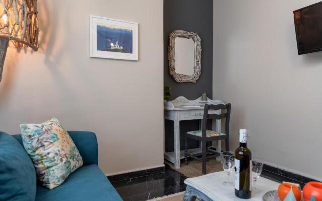 Athens Flower Apartment