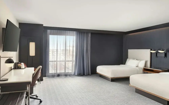 Courtyard by Marriott Milwaukee Brookfield at Poplar Creek