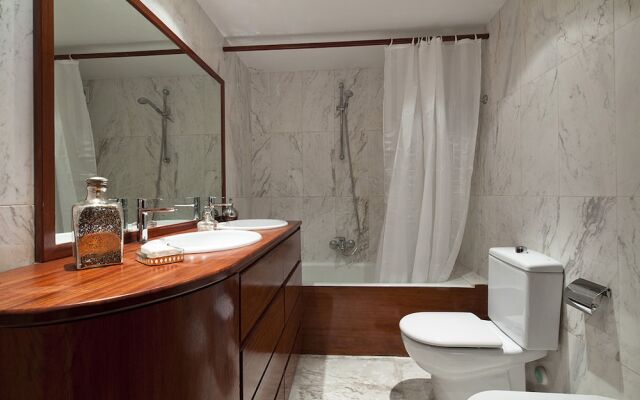 Apartment Barcelona Rentals - Classic Bonanova Apartment