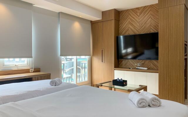 Fancy And Nice Studio At Sunter Park View Apartment