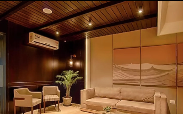 Mount Milestone Hotel and Banquets