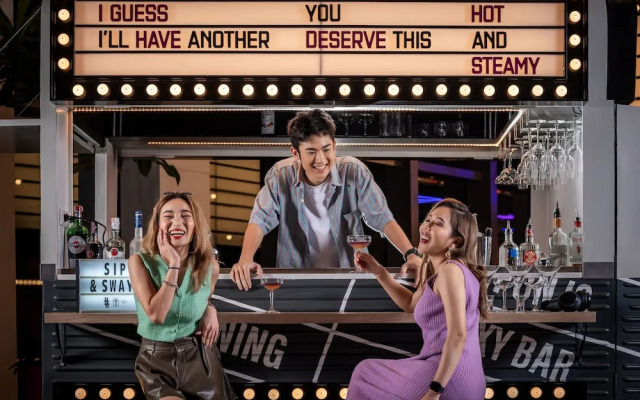 Moxy Bangkok Ratchaprasong