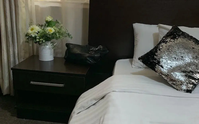 Tanye apartment