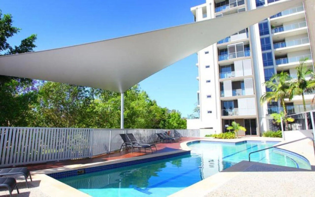 Signature Waterfront Apartments