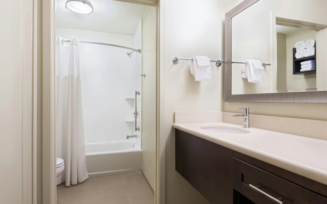 Staybridge Suites Miami International Airport by IHG