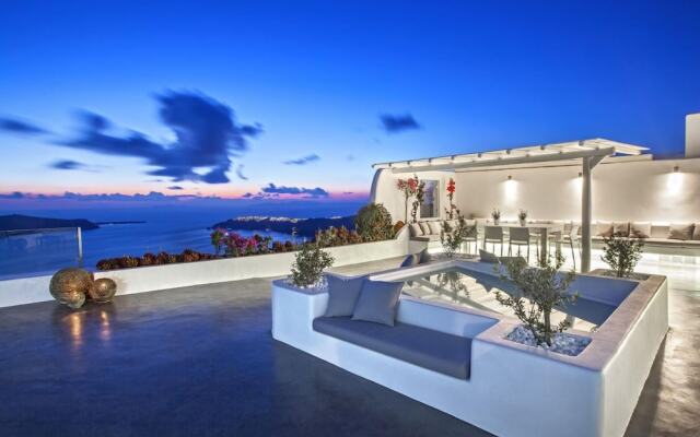 Immaculate 5-bed With Pool - Villa Eros Sea